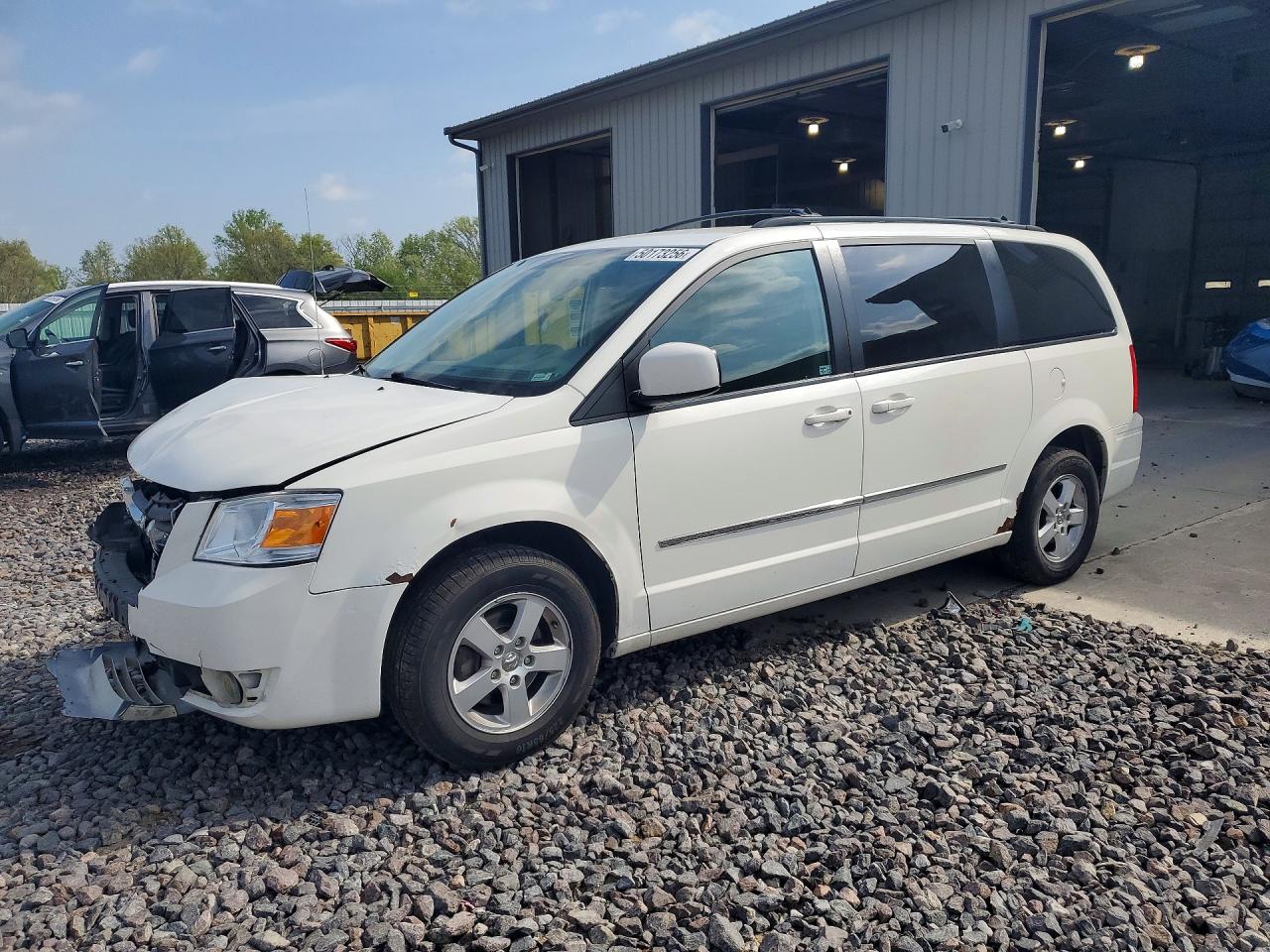 2010 DODGE GRAND CARAVAN