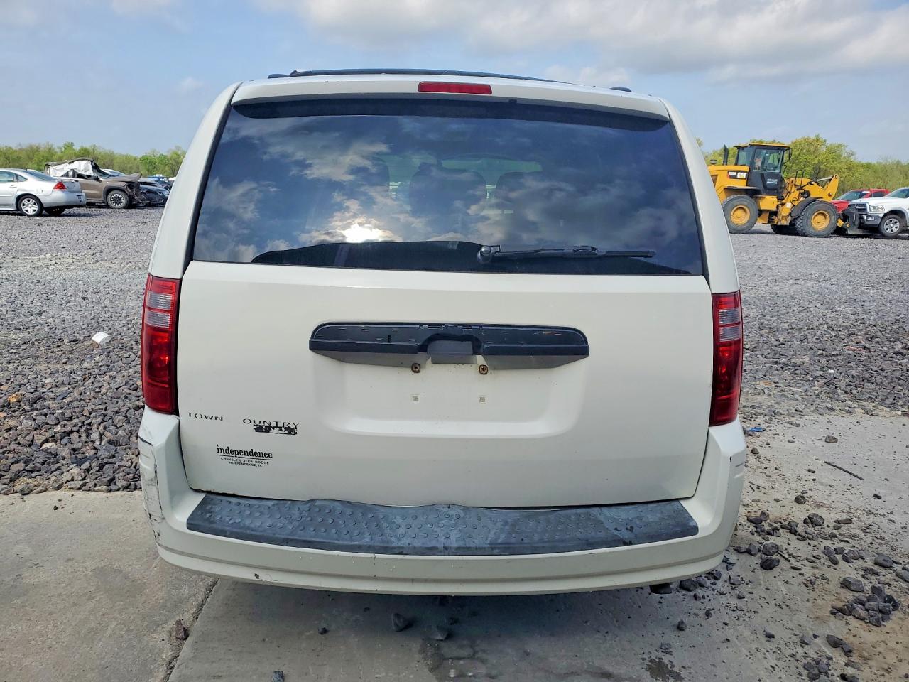 2010 DODGE GRAND CARAVAN SXT photo 6
