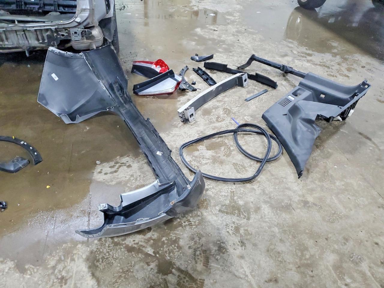 2018 HONDA CR-V EX photo 37