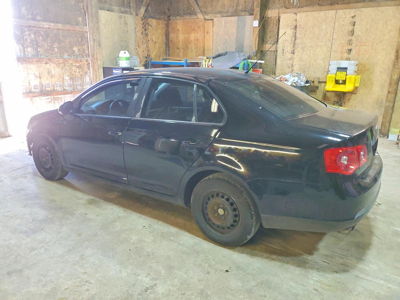 2007 VOLKSWAGEN JETTA photo 4