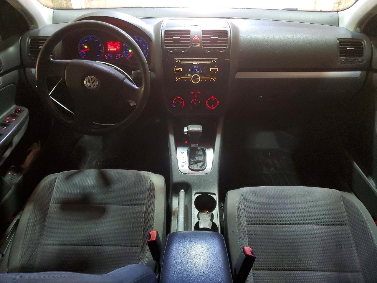 2007 VOLKSWAGEN JETTA photo 22