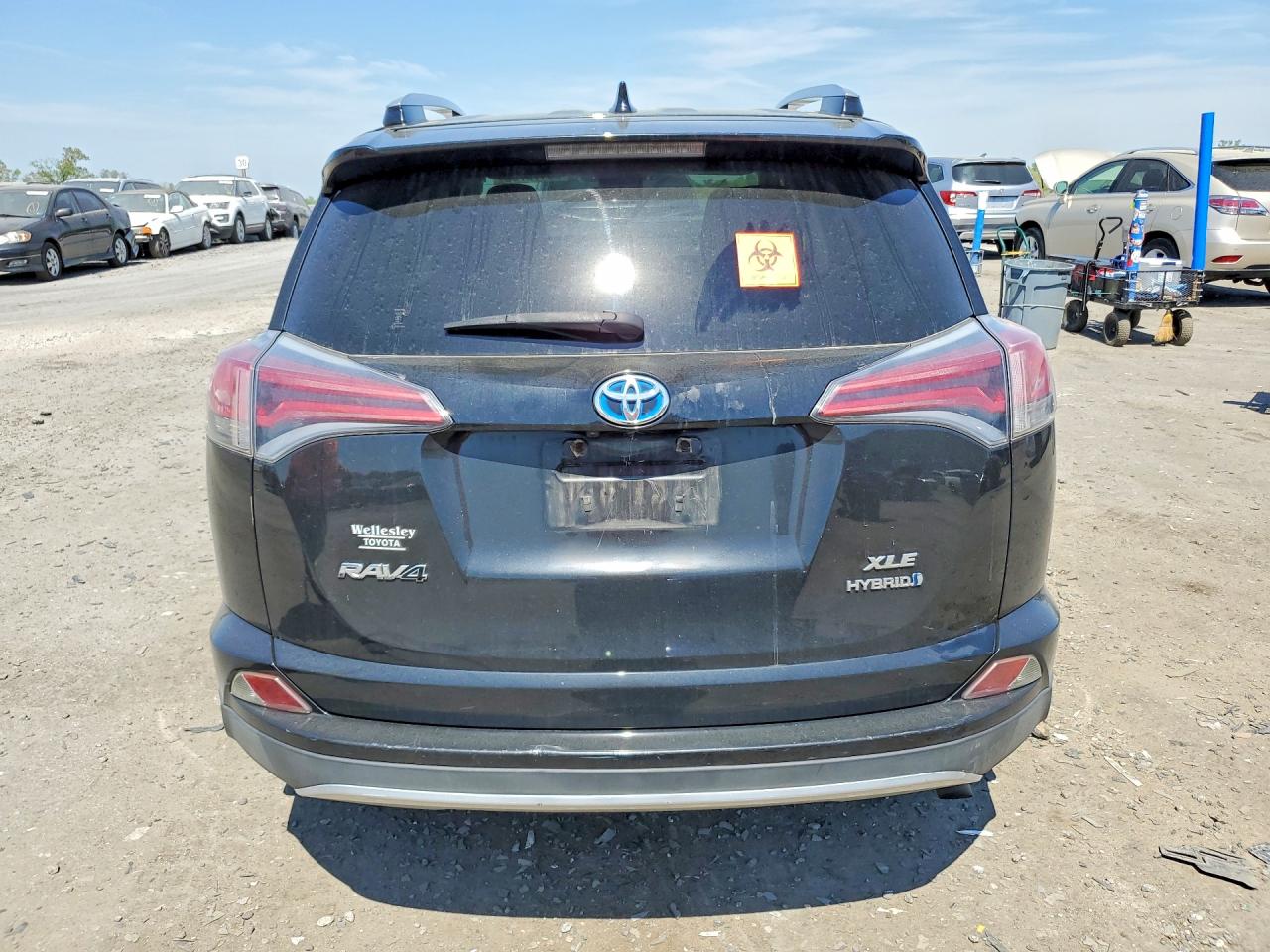2016 TOYOTA RAV4 HV photo 11