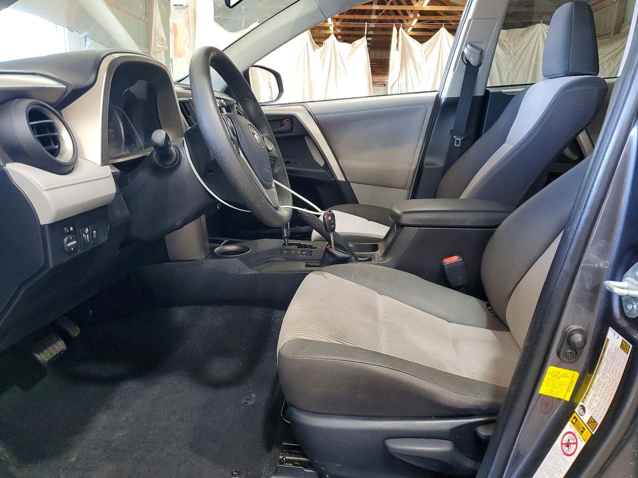 2013 TOYOTA RAV4 LE photo 19