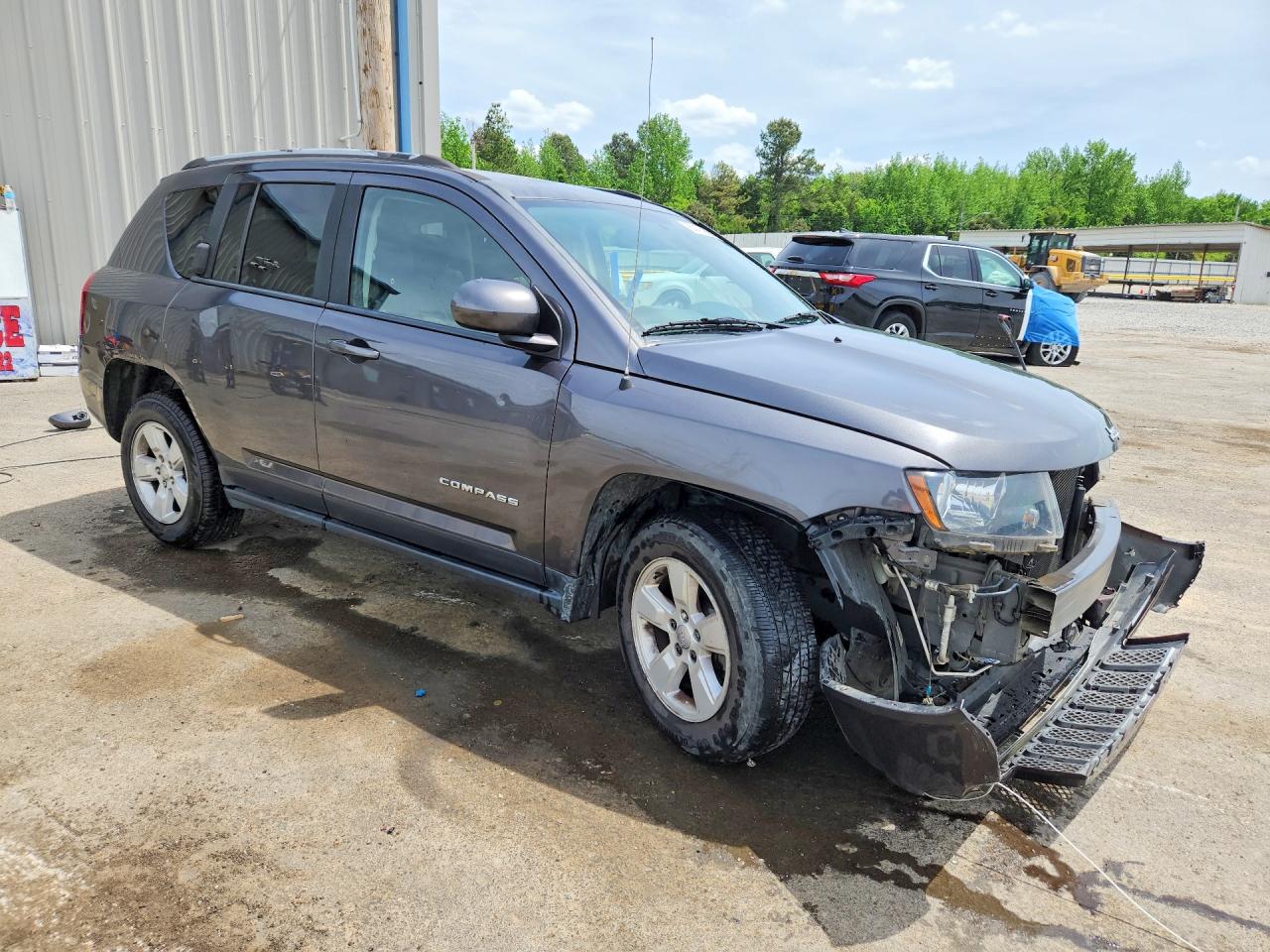 2017 JEEP COMPASS LATITUDE photo 4