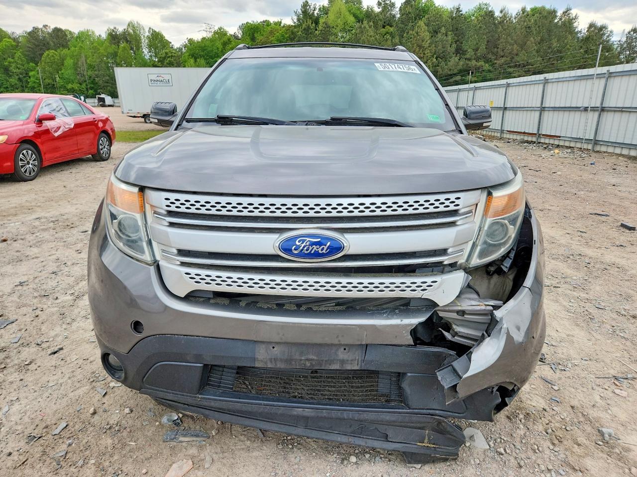 2014 FORD EXPLORER XLT photo 13