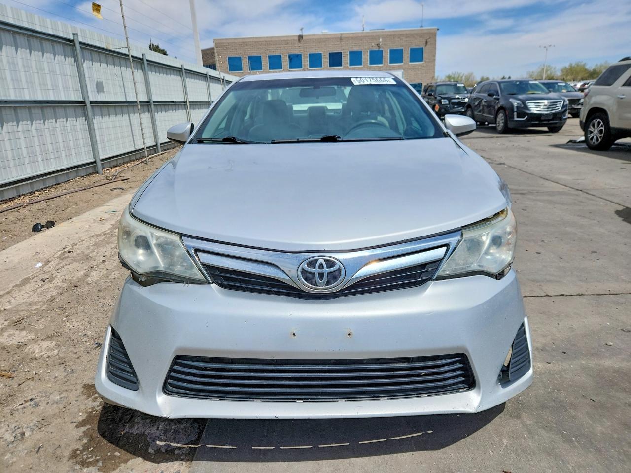 2012 TOYOTA CAMRY LE photo 9