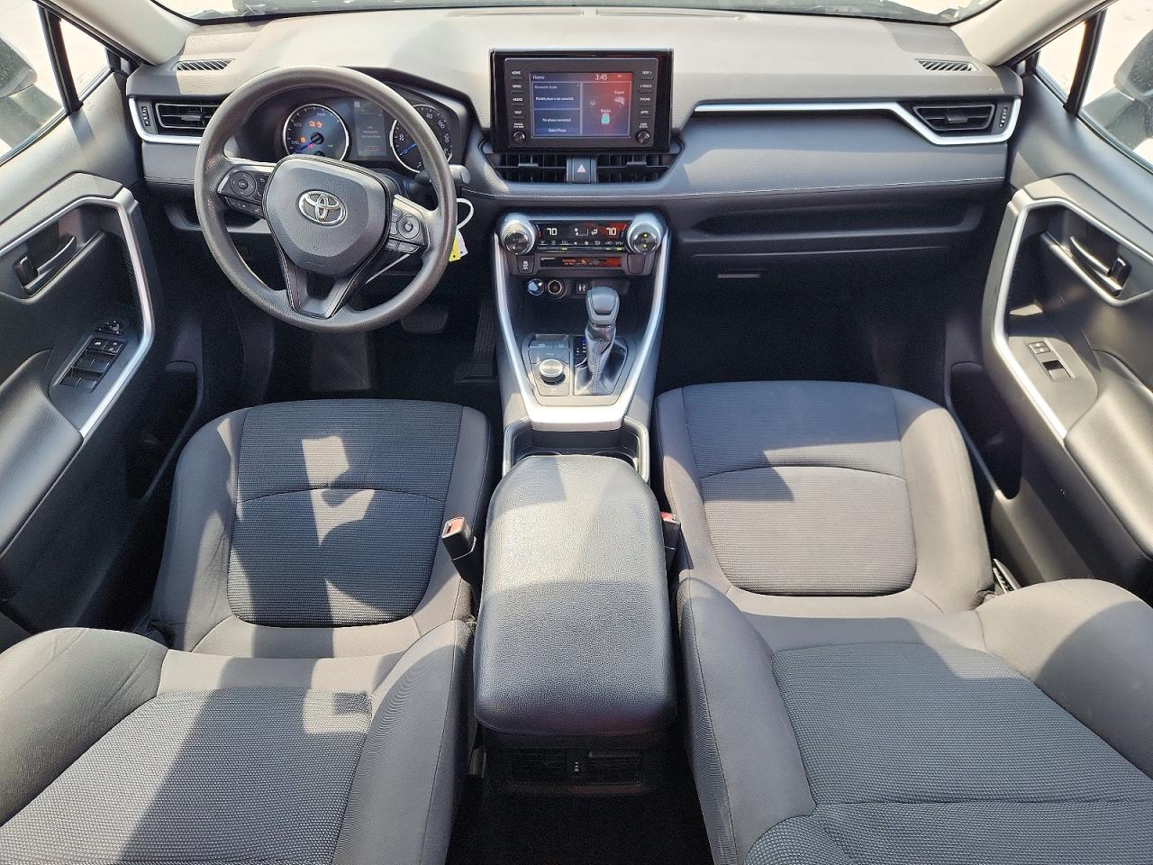 2019 TOYOTA RAV4 LE photo 15
