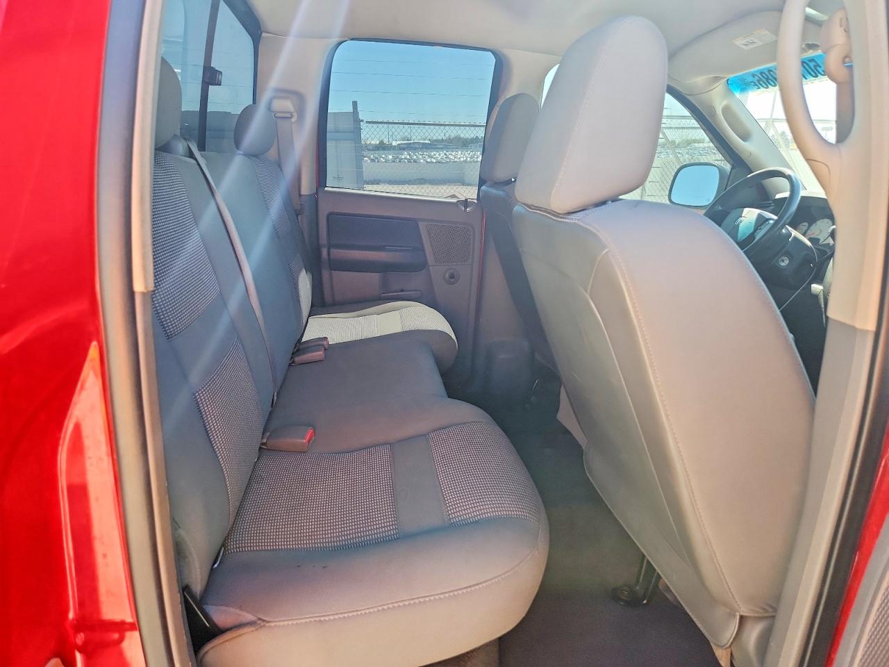 2007 DODGE RAM 1500 ST photo 28