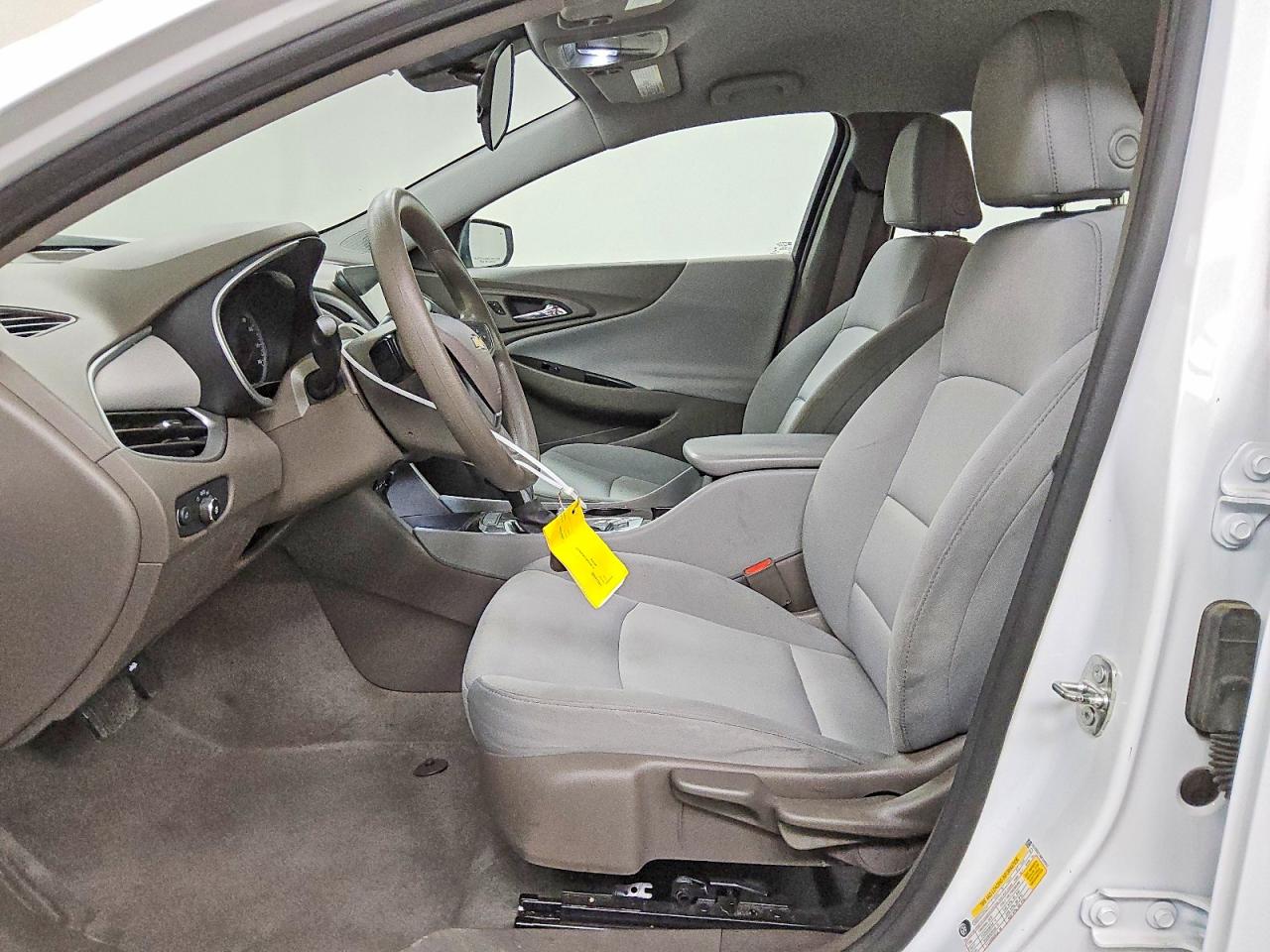 2024 CHEVROLET MALIBU LS photo 13