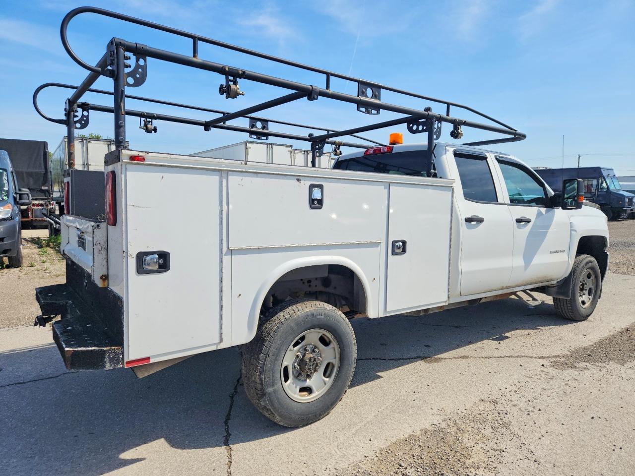 2019 CHEVROLET SILVERADO C2500 HEAVY DUTY photo 7