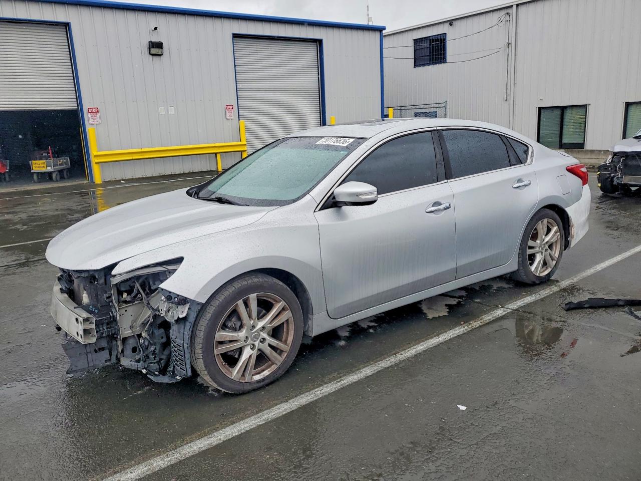 2017 NISSAN ALTIMA