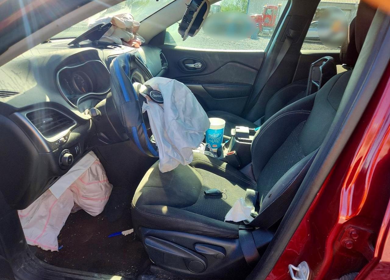 2019 JEEP CHEROKEE LATITUDE photo 19
