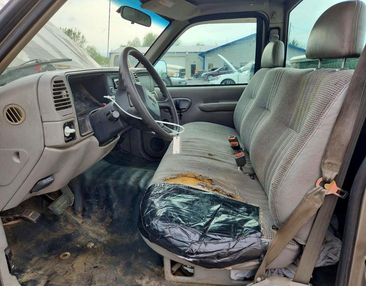 1998 GMC SIERRA C1500 photo 13
