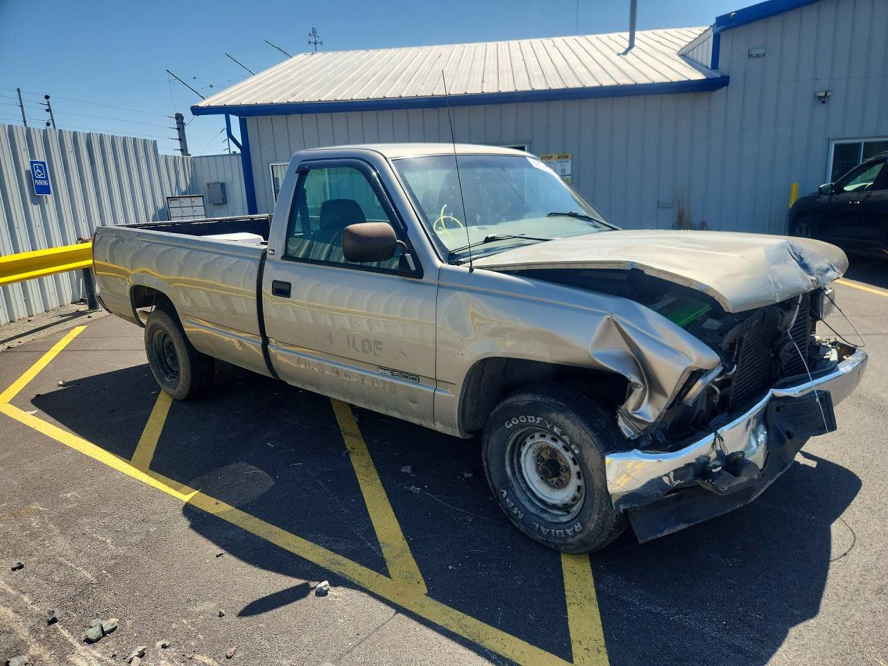 1998 GMC SIERRA C1500 photo 7
