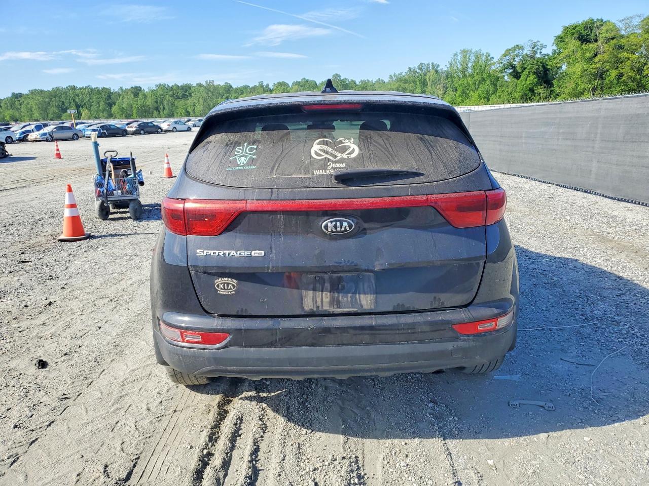 2017 KIA SPORTAGE LX photo 11