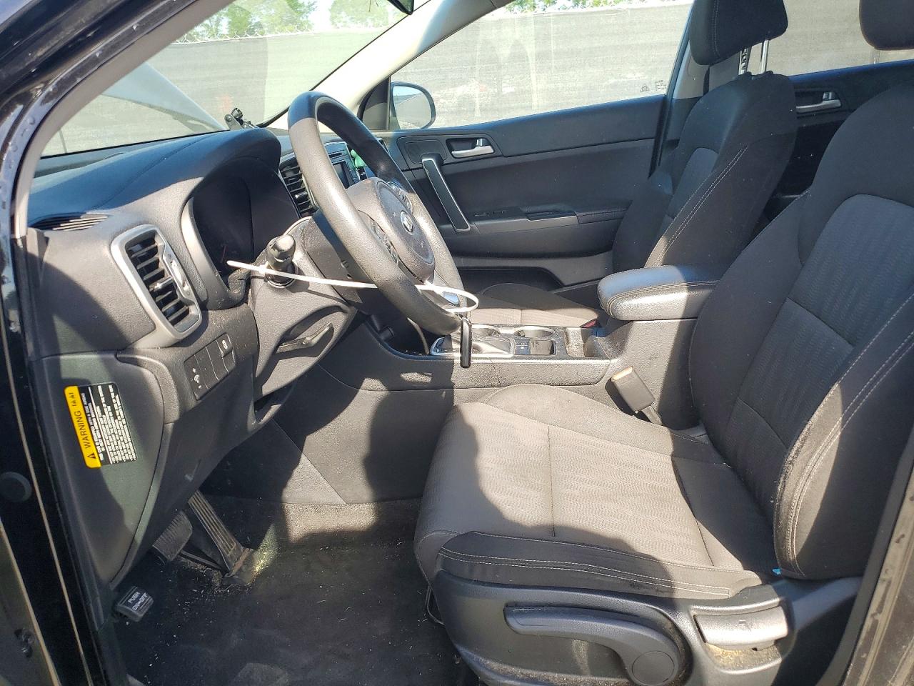 2017 KIA SPORTAGE LX photo 13