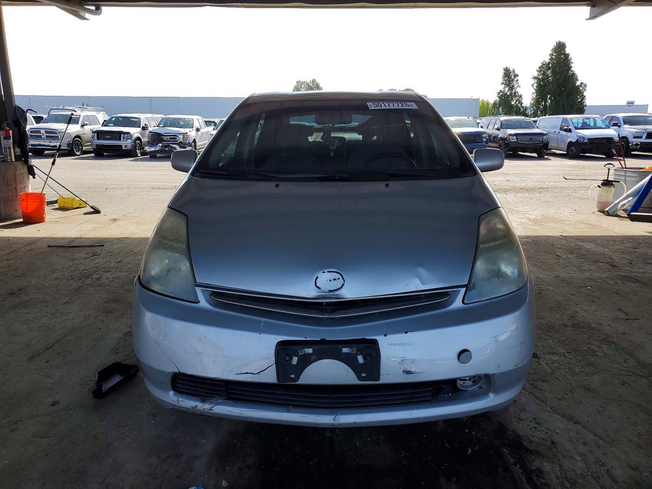 2008 TOYOTA PRIUS BASE photo 9