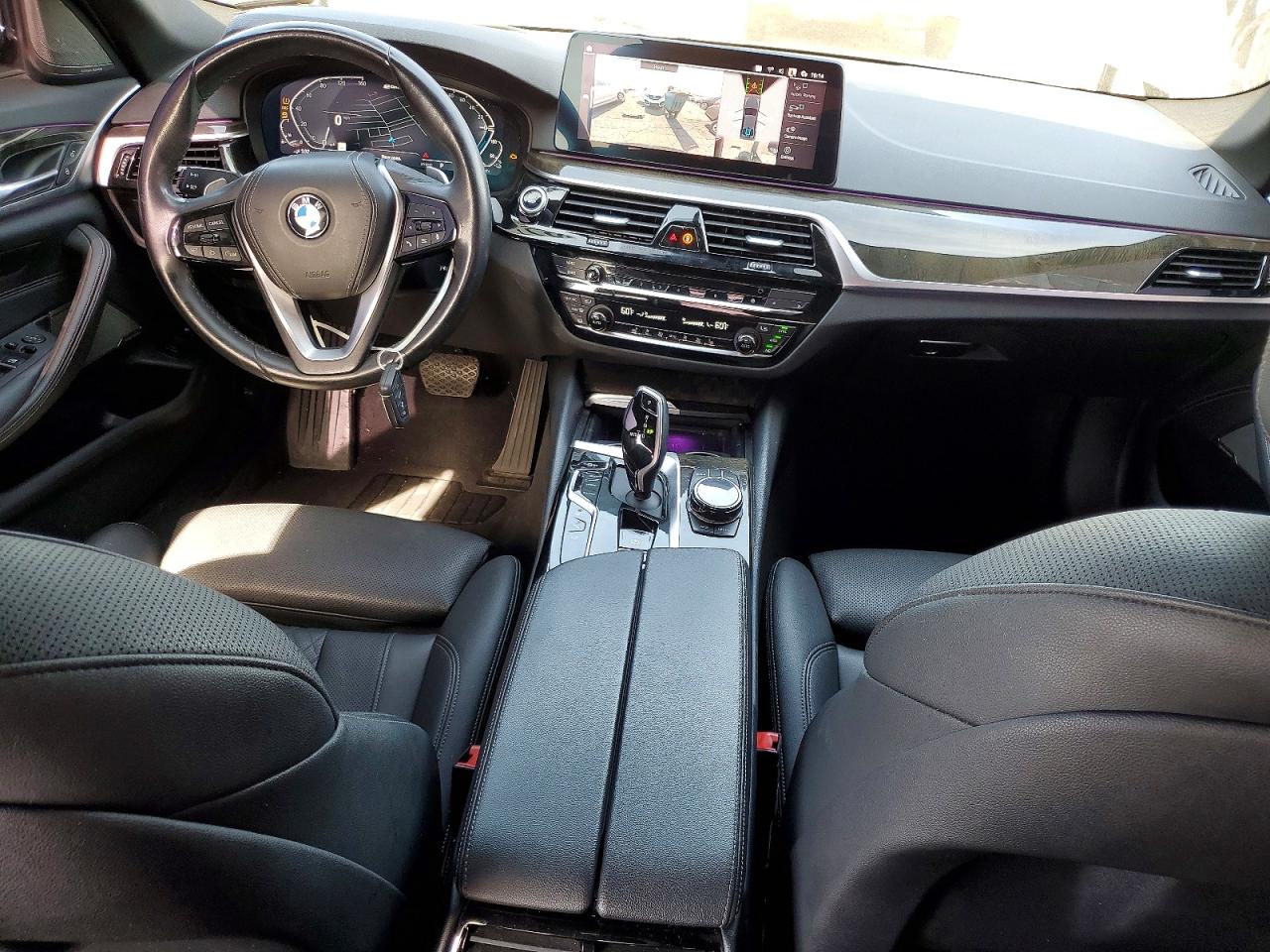 2021 BMW 530E photo 8