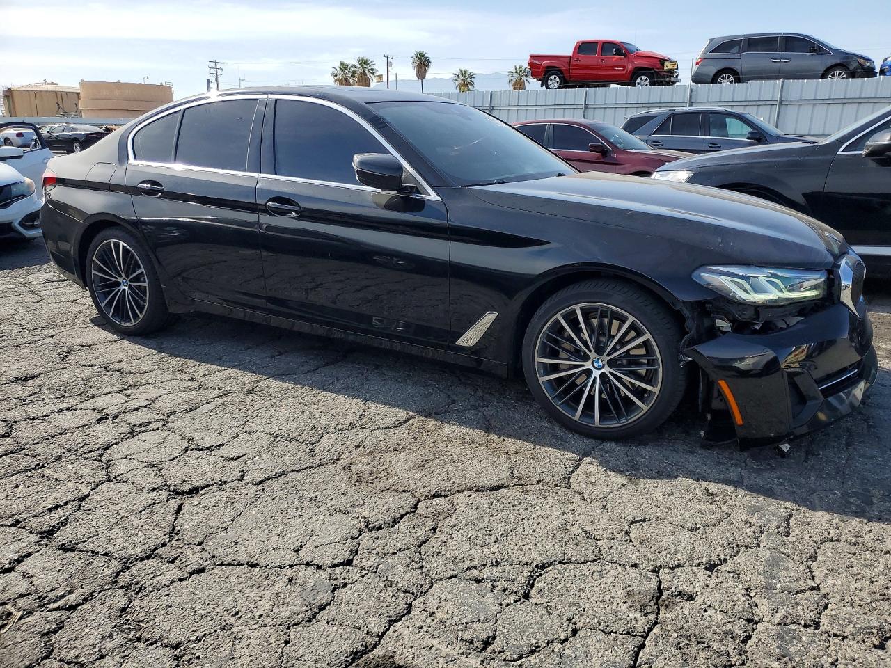 2021 BMW 530E photo 4