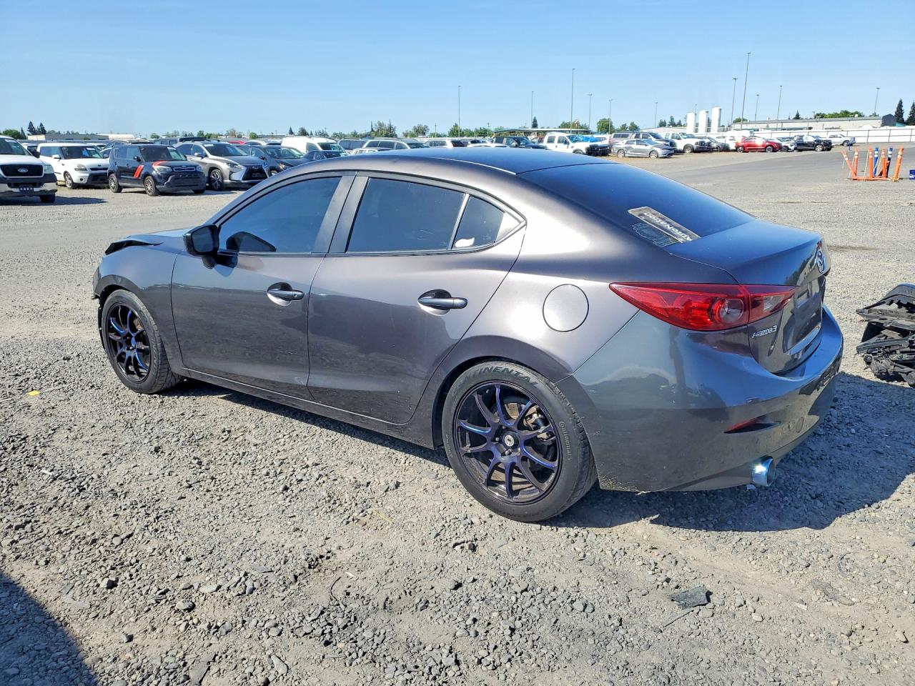 2018 MAZDA 3 SPORT photo 3