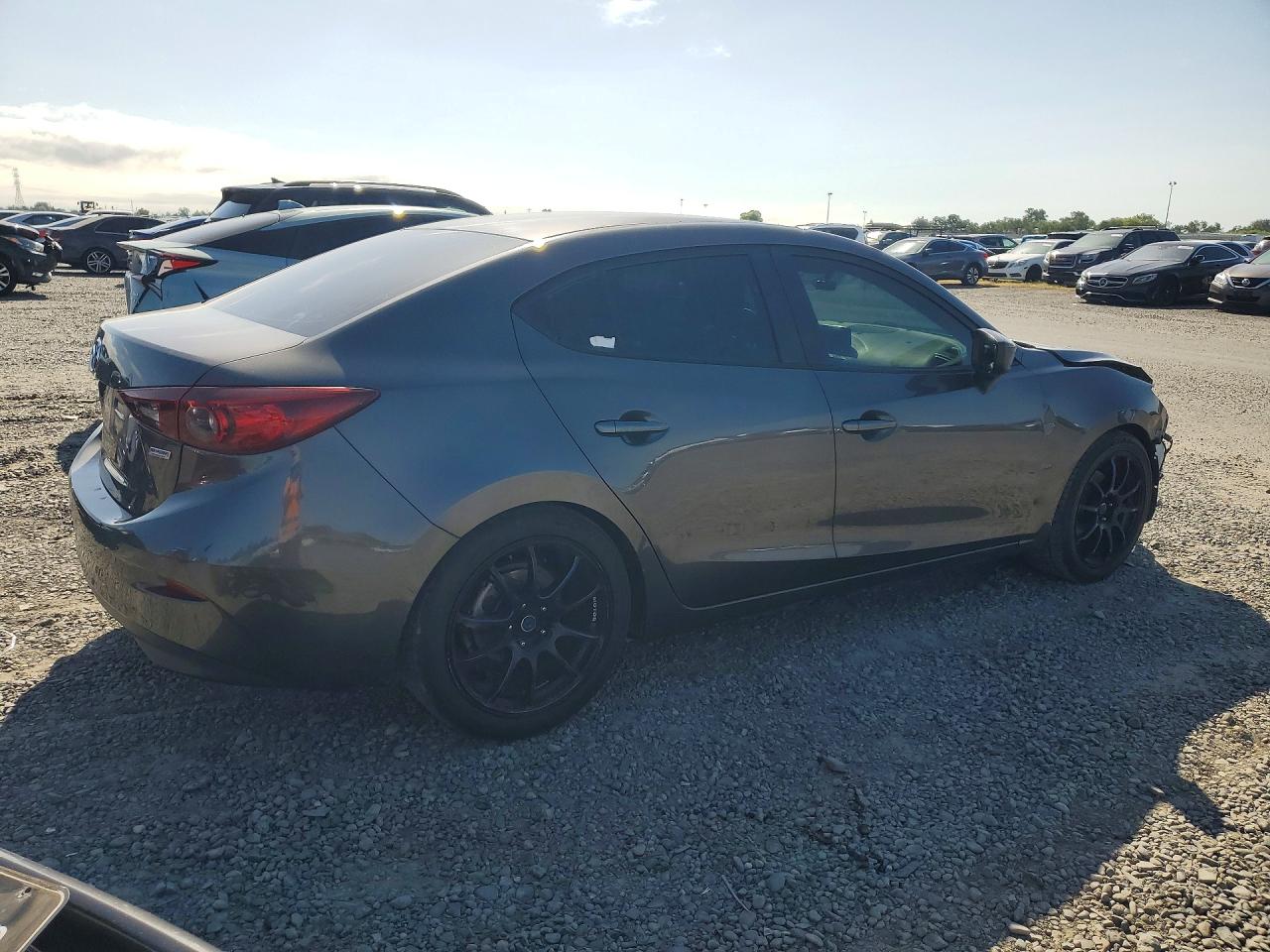 2018 MAZDA 3 SPORT photo 5