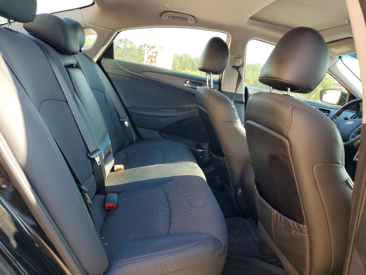 2011 HYUNDAI SONATA SE 2.0T photo 19