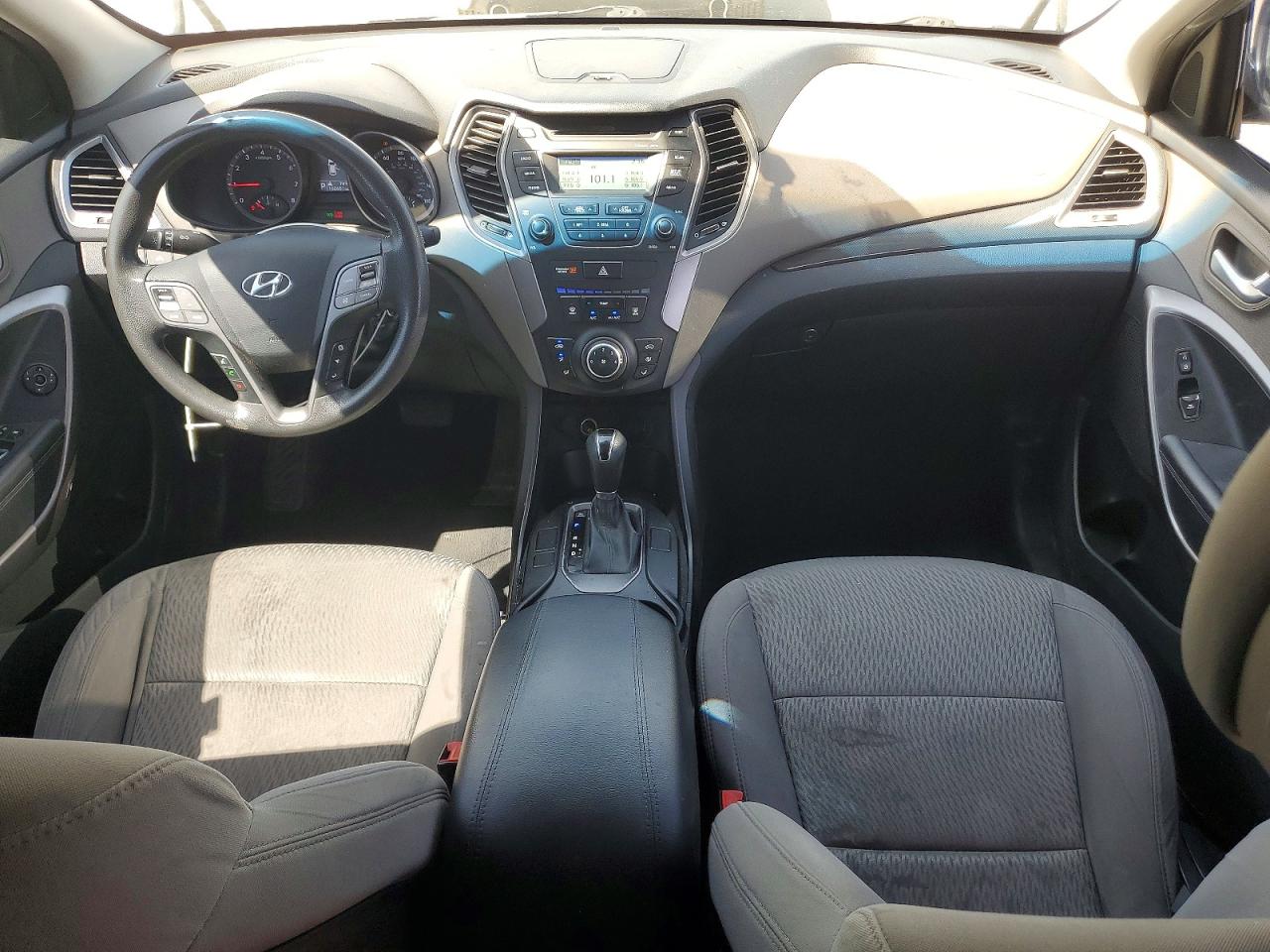 2015 HYUNDAI SANTA FE SPORT 2.4L photo 15