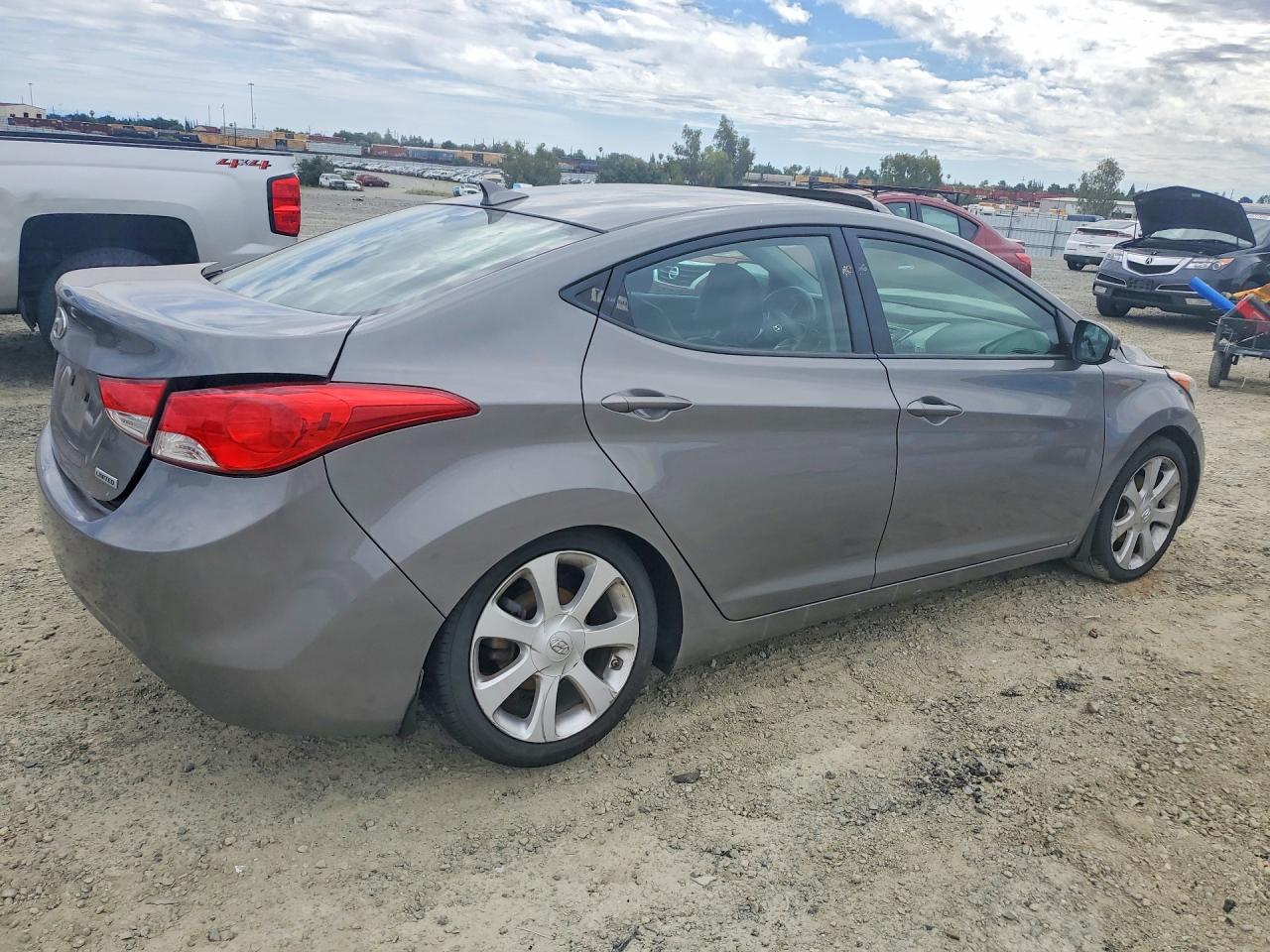 2013 HYUNDAI ELANTRA LIMITED photo 7