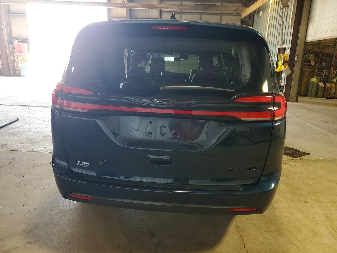 2025 CHRYSLER PACIFICA LIMITED photo 16