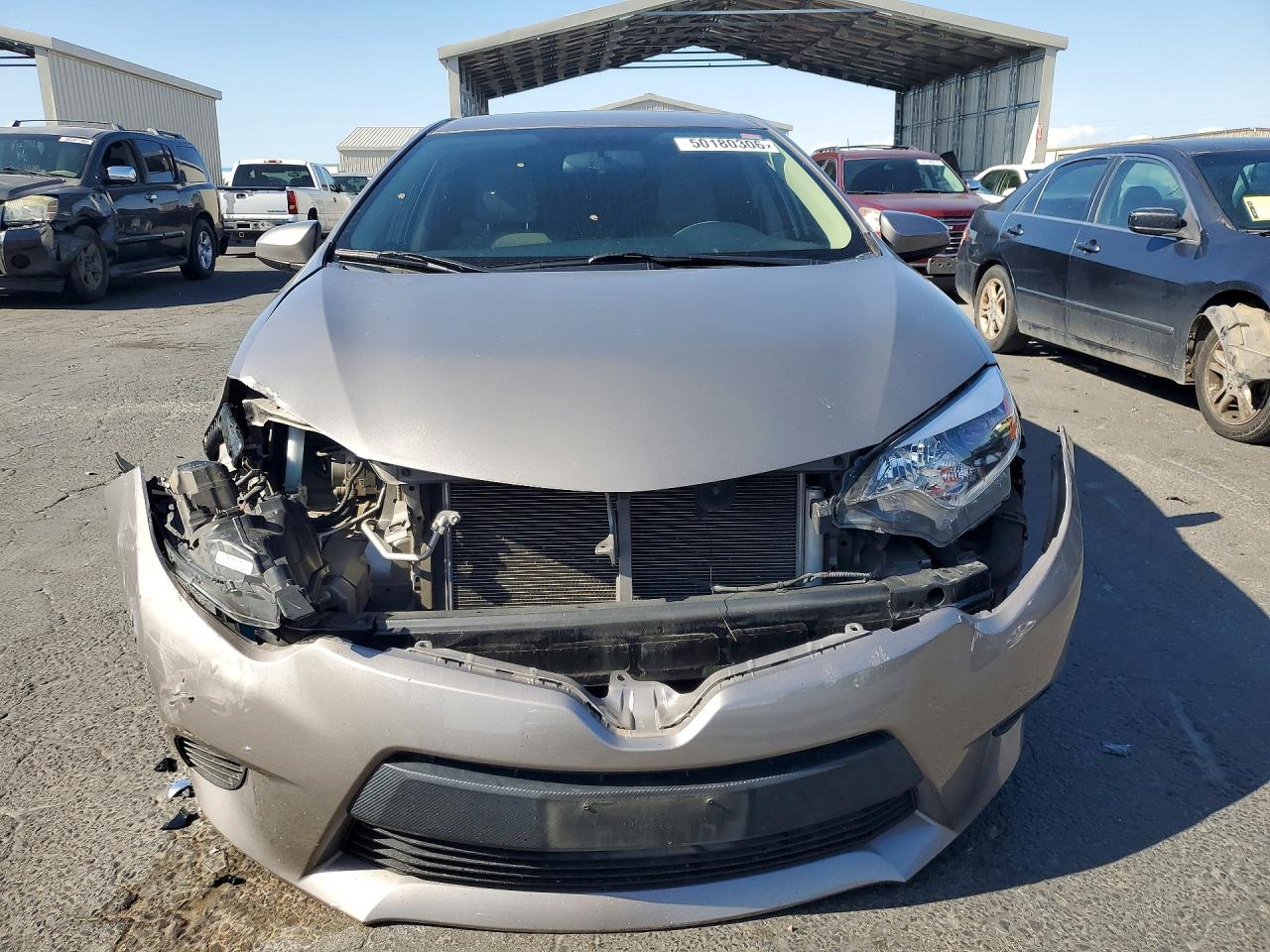 2014 TOYOTA COROLLA LE photo 9