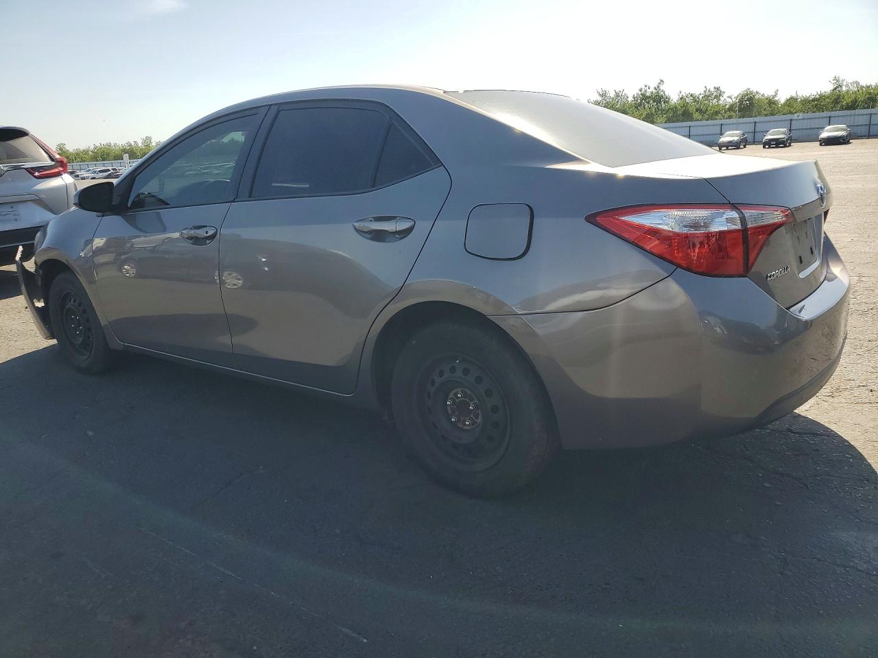 2014 TOYOTA COROLLA LE photo 3