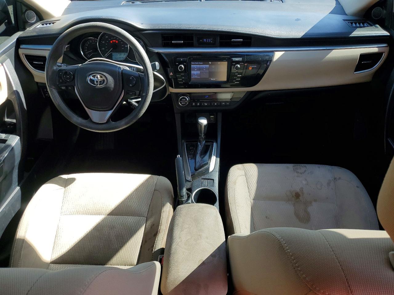 2014 TOYOTA COROLLA LE photo 15