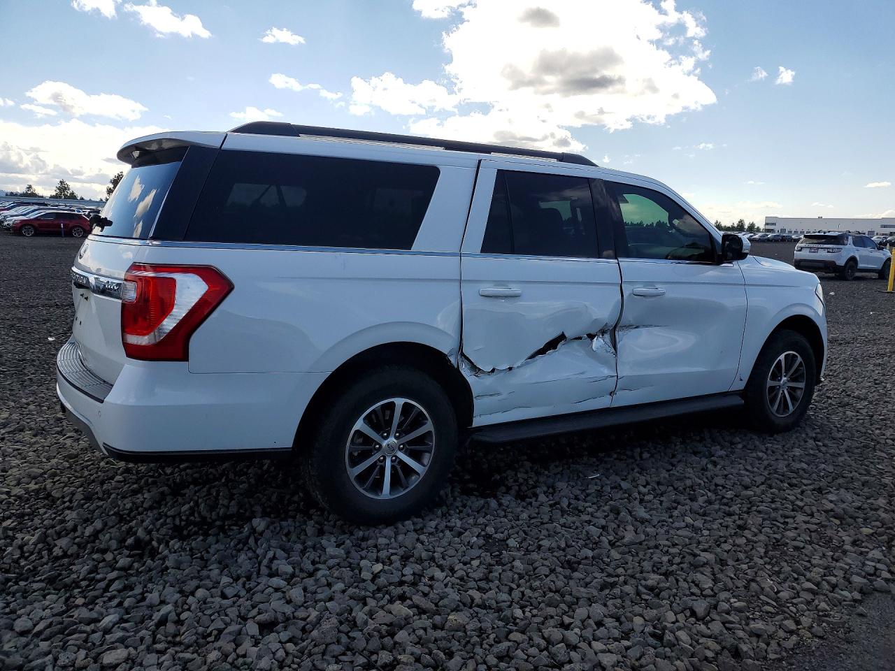 2019 FORD EXPEDITION MAX XLT photo 5