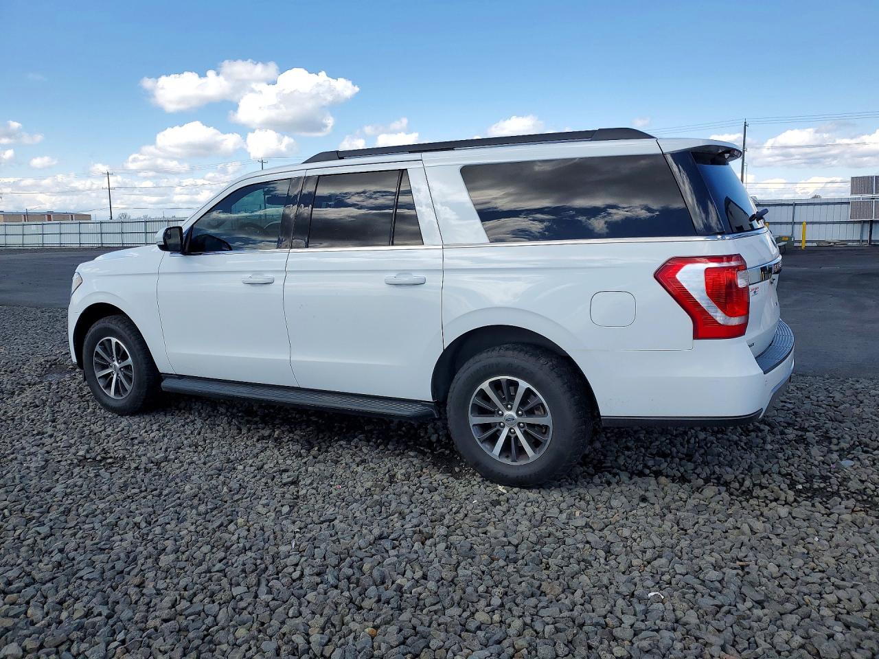 2019 FORD EXPEDITION MAX XLT photo 3