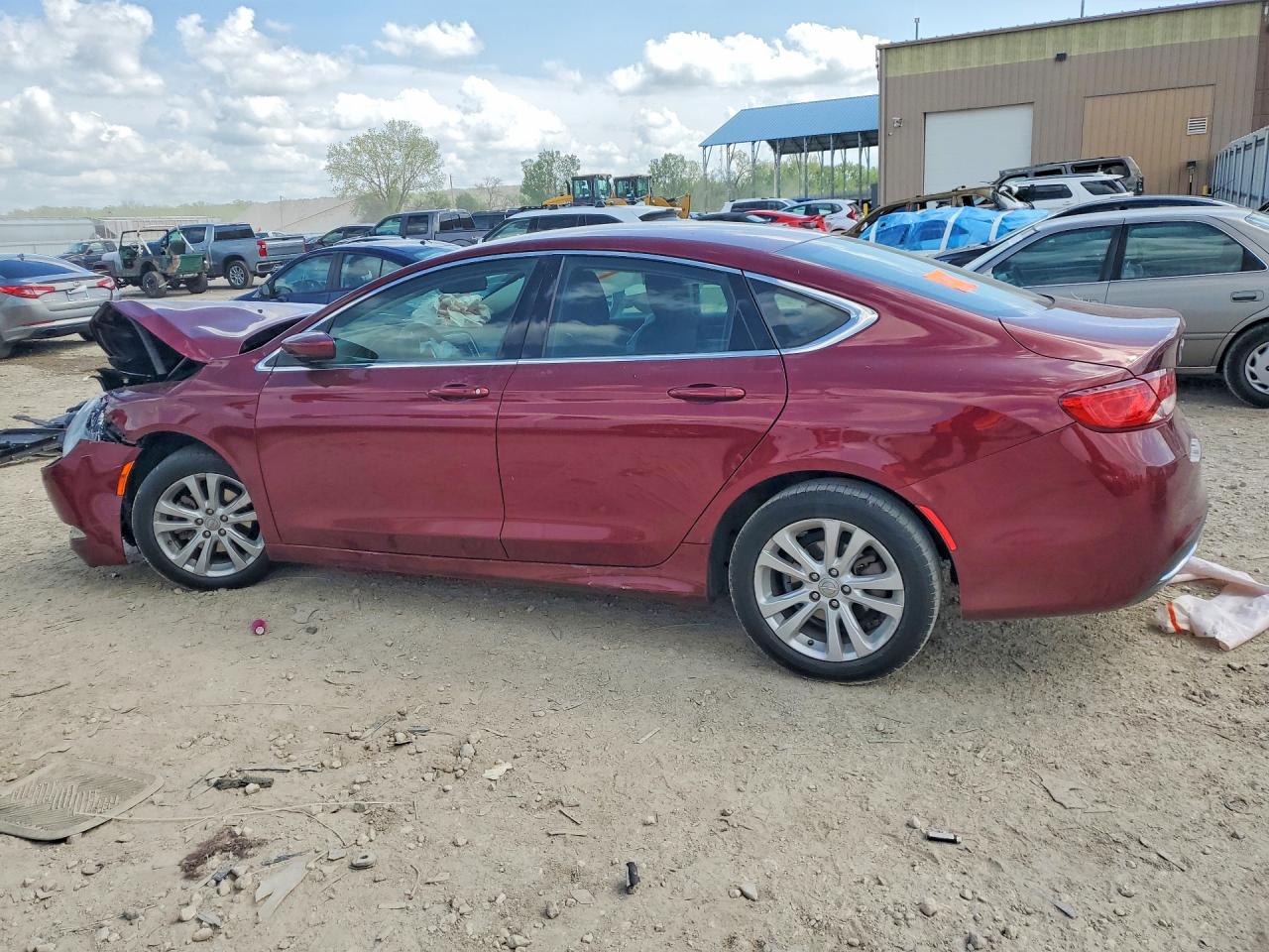 2016 CHRYSLER 200 LIMITED photo 3