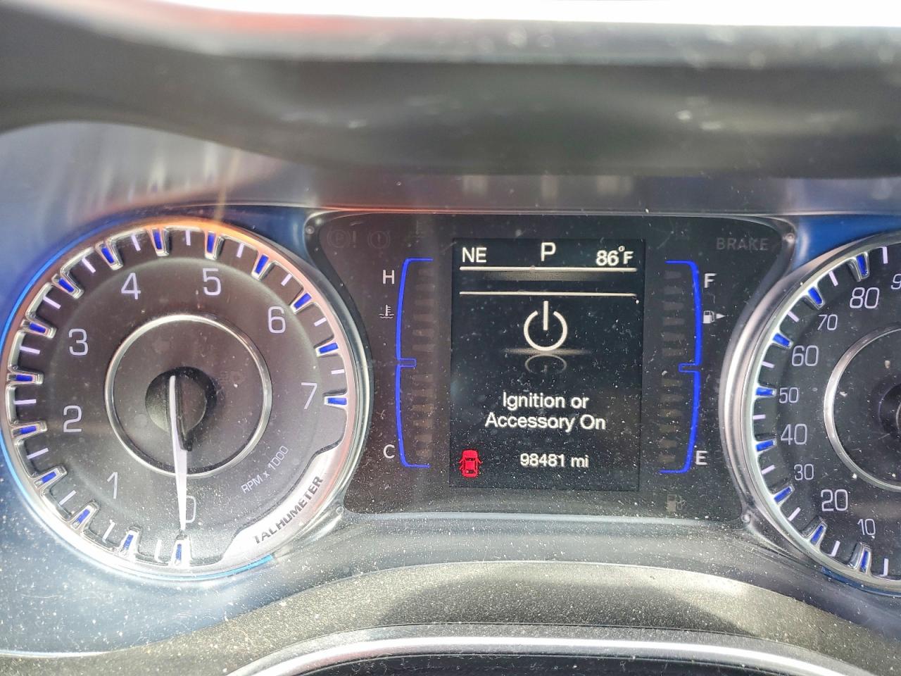 2016 CHRYSLER 200 LIMITED photo 17