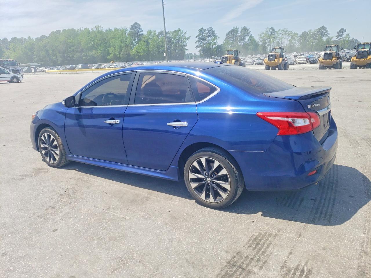 2016 NISSAN SENTRA SR photo 2