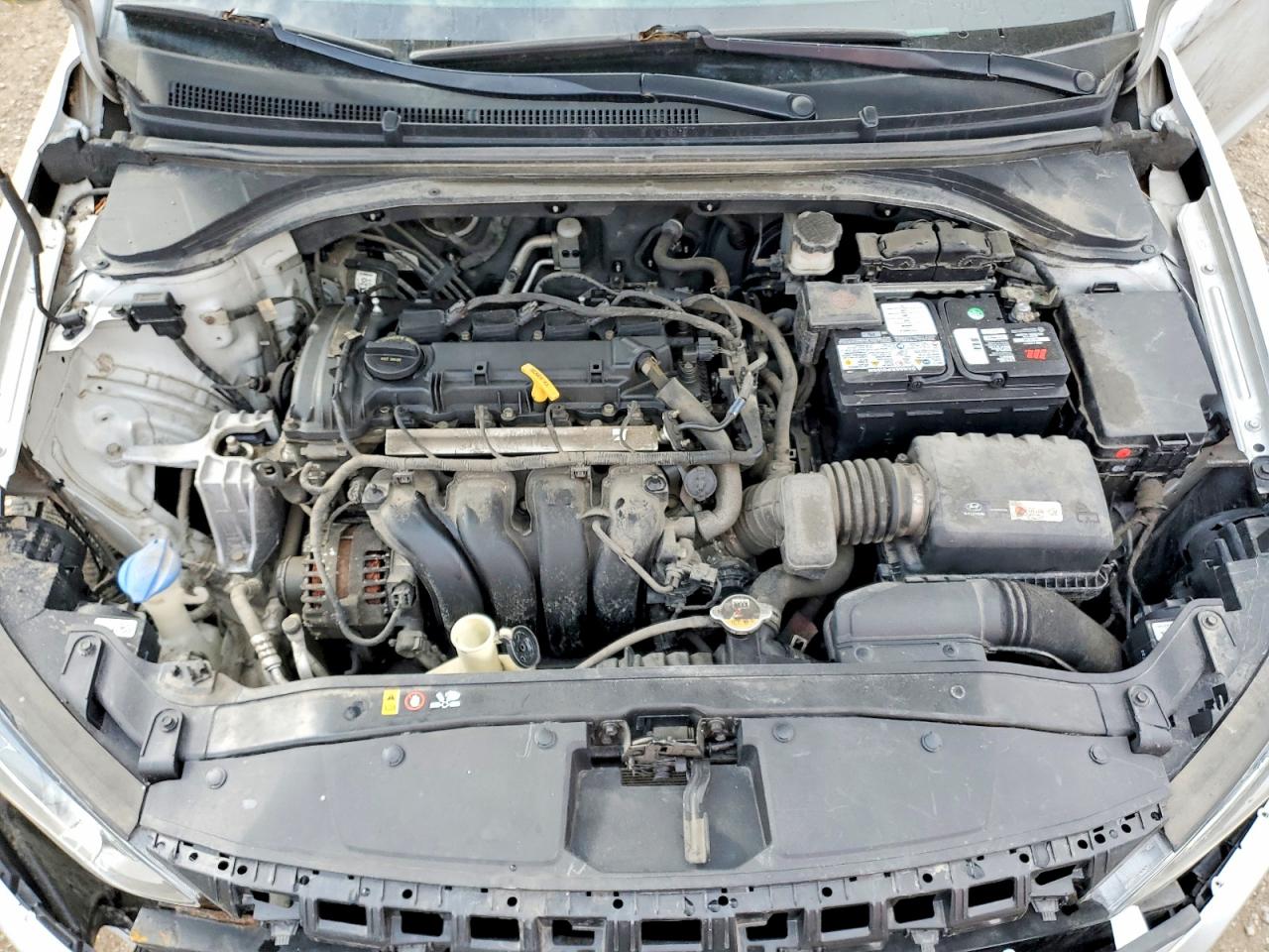 2017 HYUNDAI ELANTRA SE photo 11