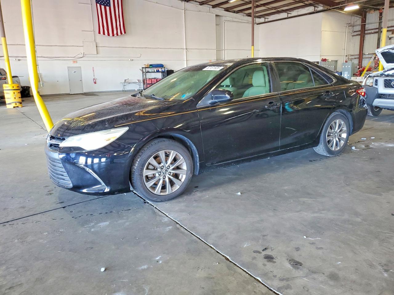 2015 TOYOTA CAMRY