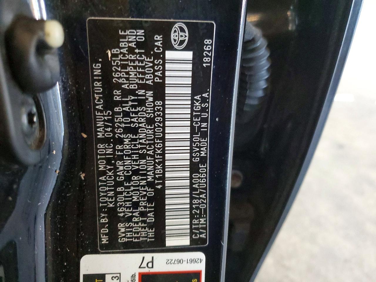 2015 TOYOTA CAMRY XLE V6 photo 12