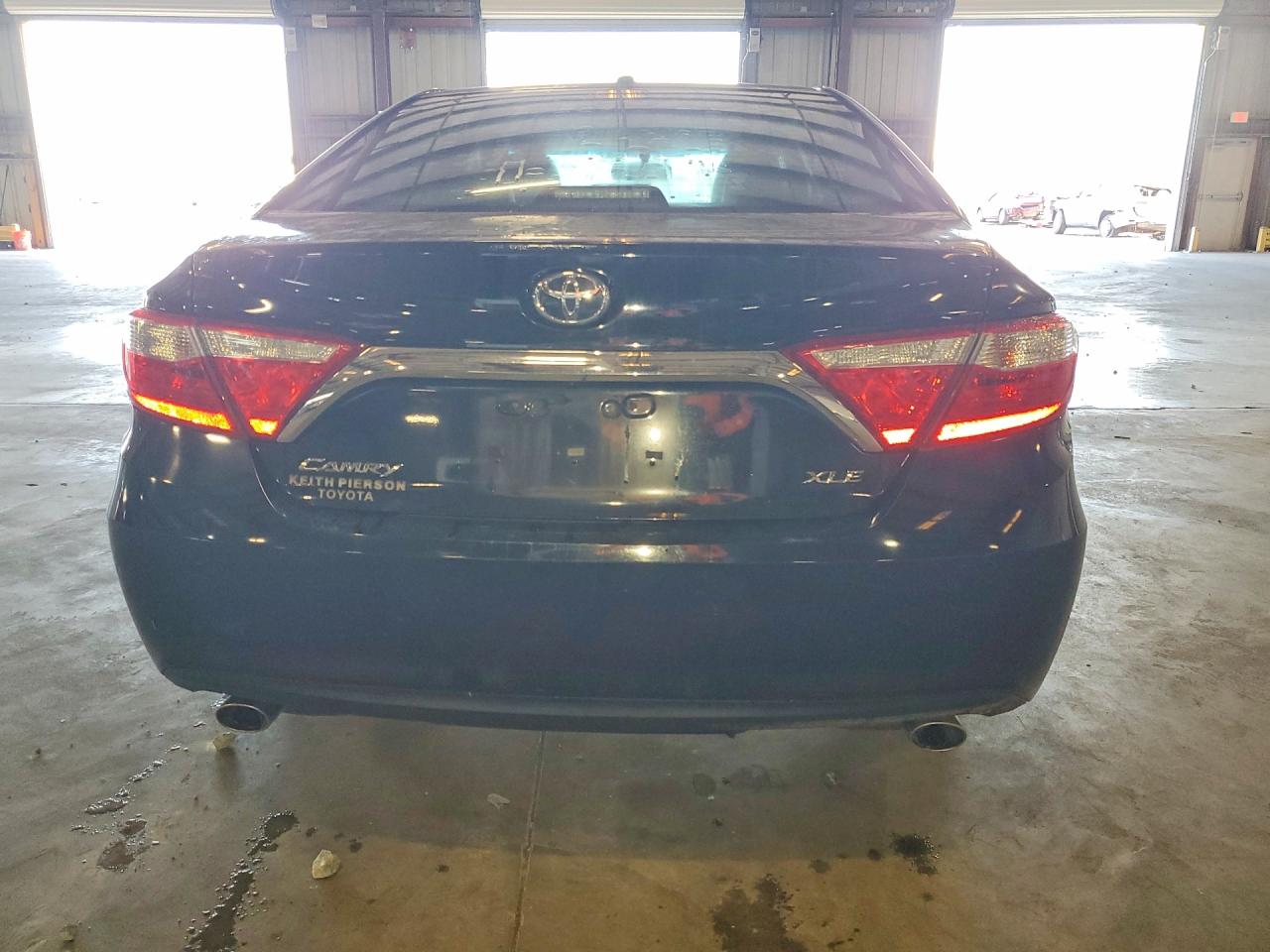2015 TOYOTA CAMRY XLE V6 photo 6