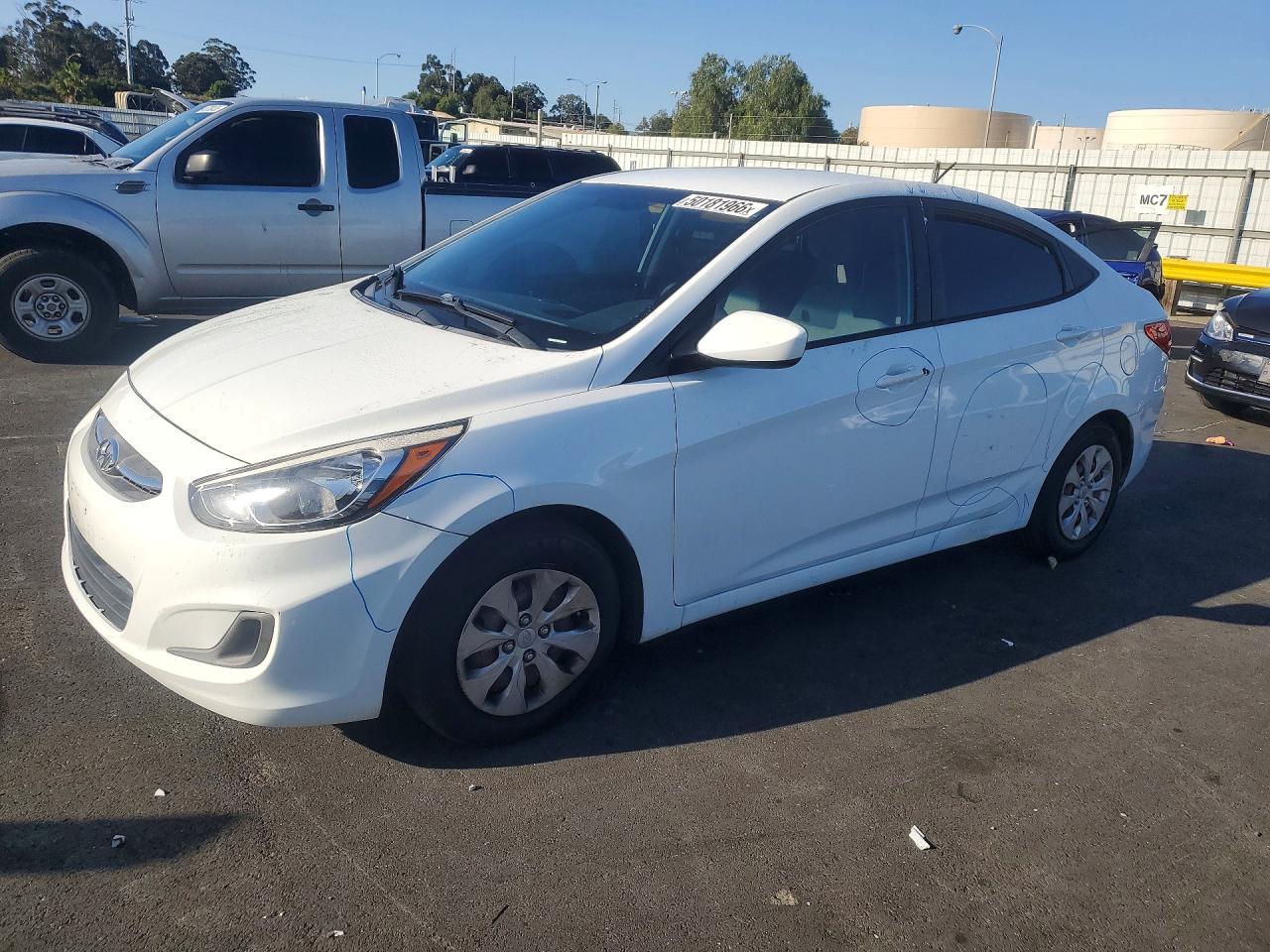2015 HYUNDAI ACCENT