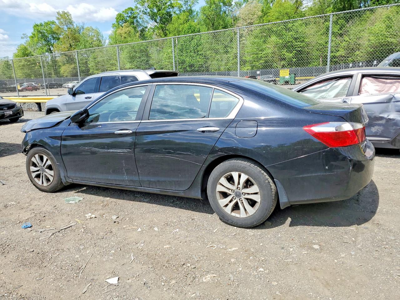 2015 HONDA ACCORD LX photo 3