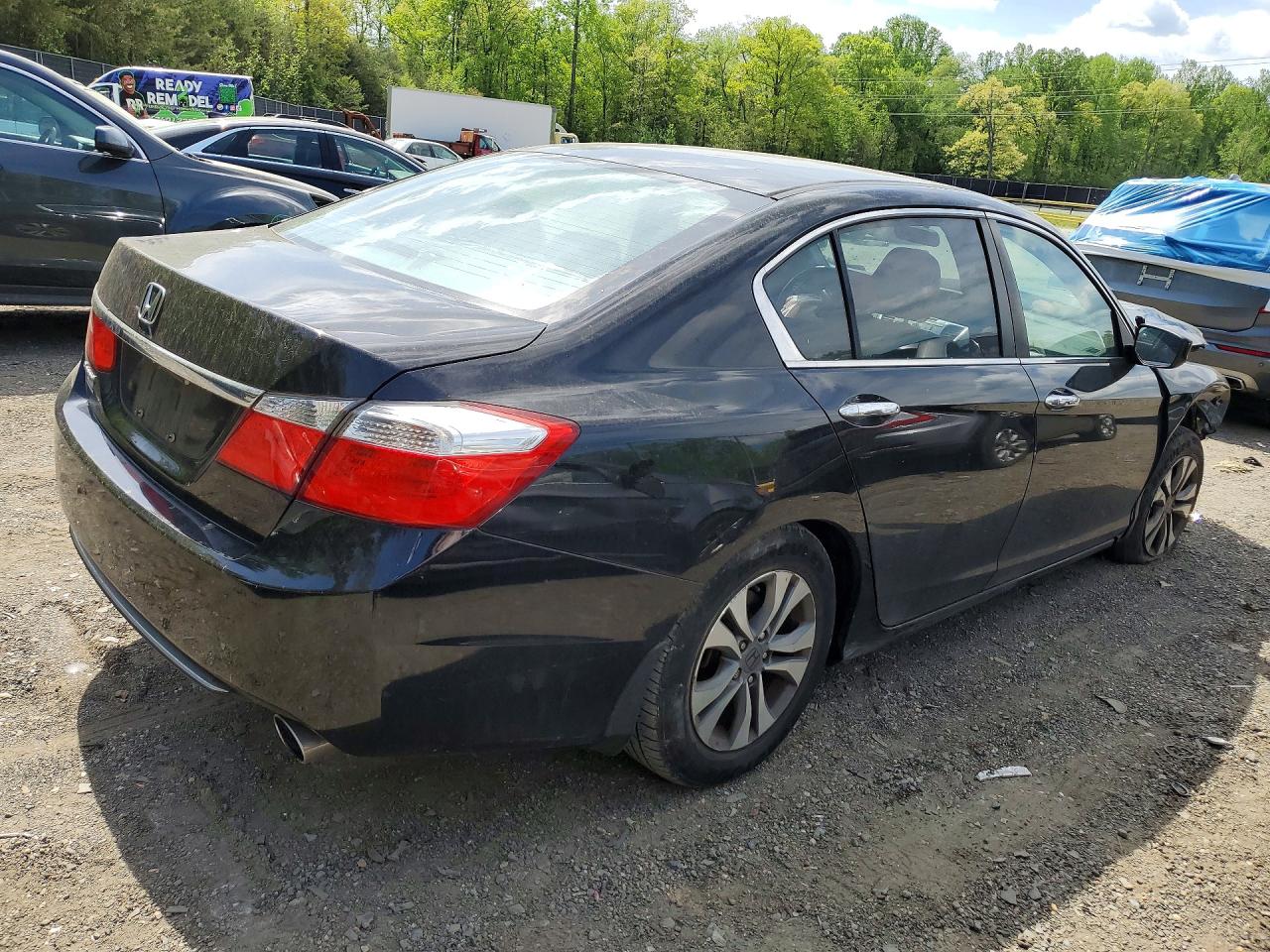 2015 HONDA ACCORD LX photo 5