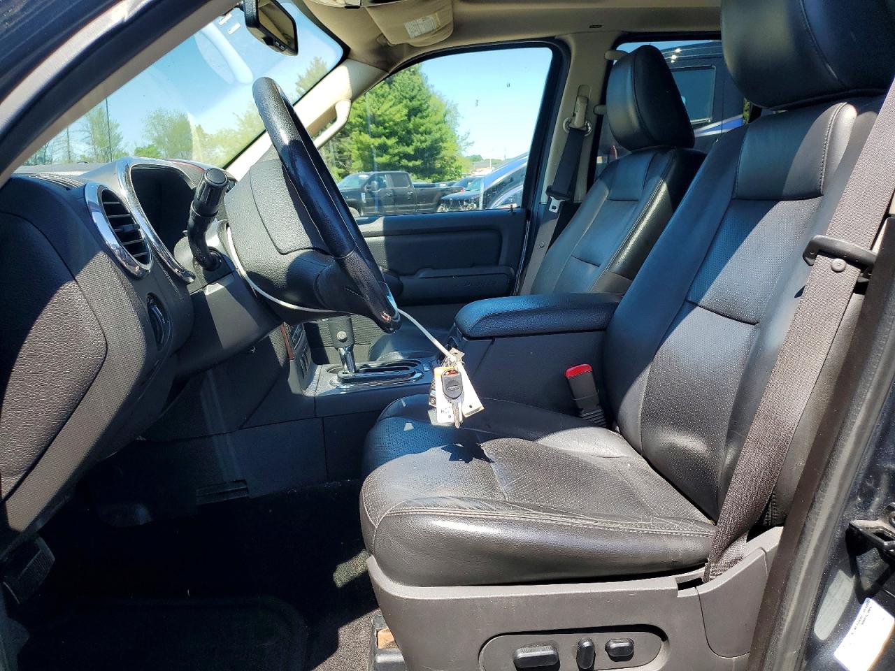 2010 FORD EXPLORER LIMITED photo 19