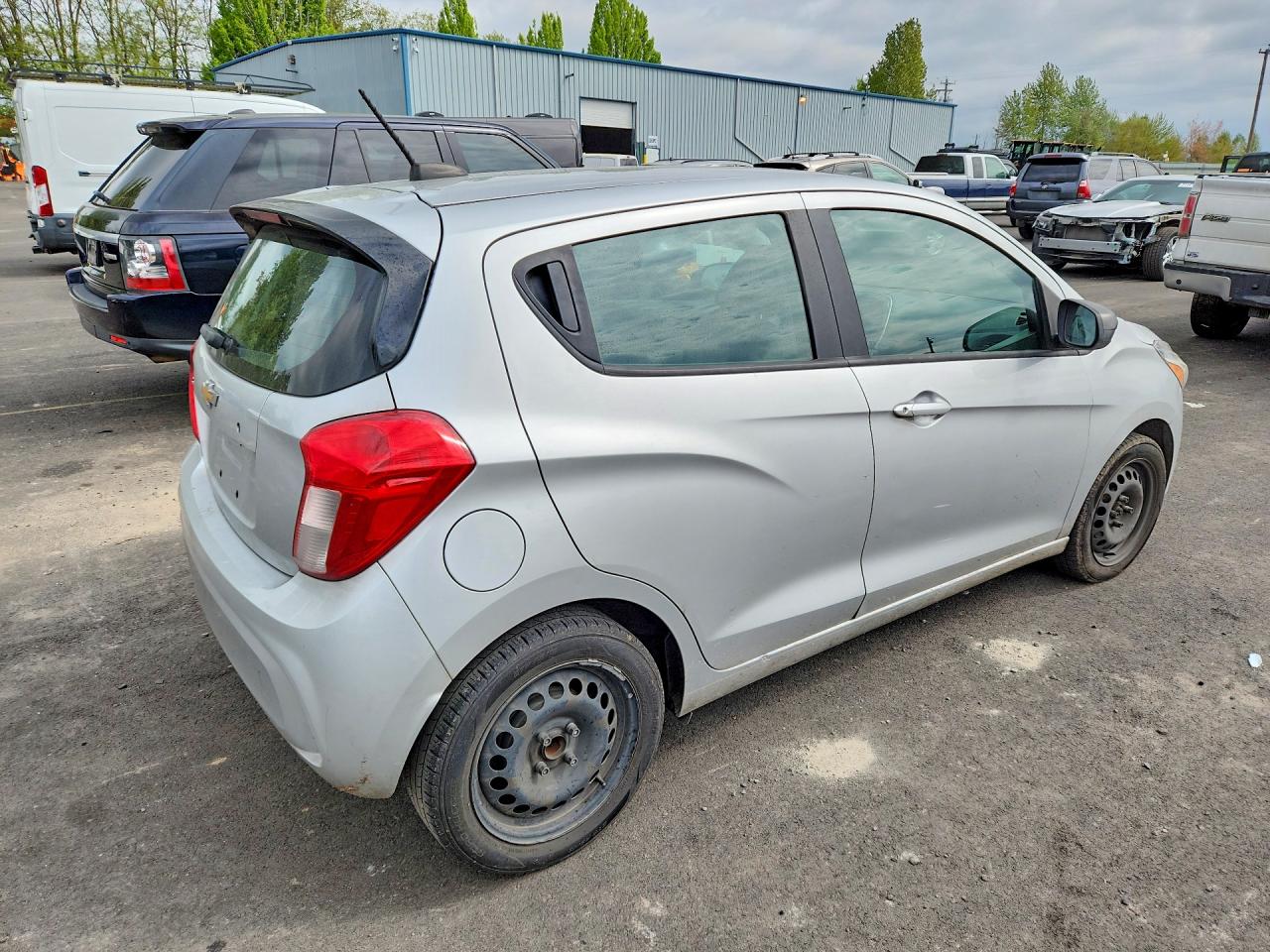 2017 CHEVROLET SPARK LS photo 3