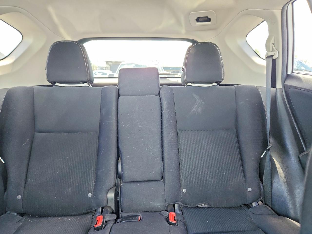 2013 TOYOTA RAV4 XLE photo 19