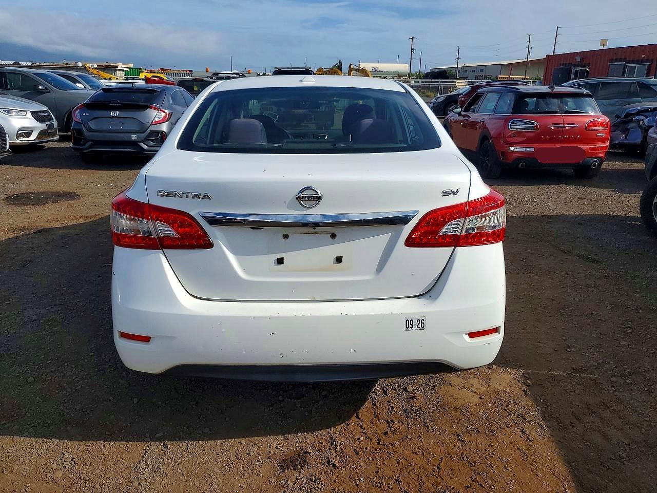 2015 NISSAN SENTRA photo 11