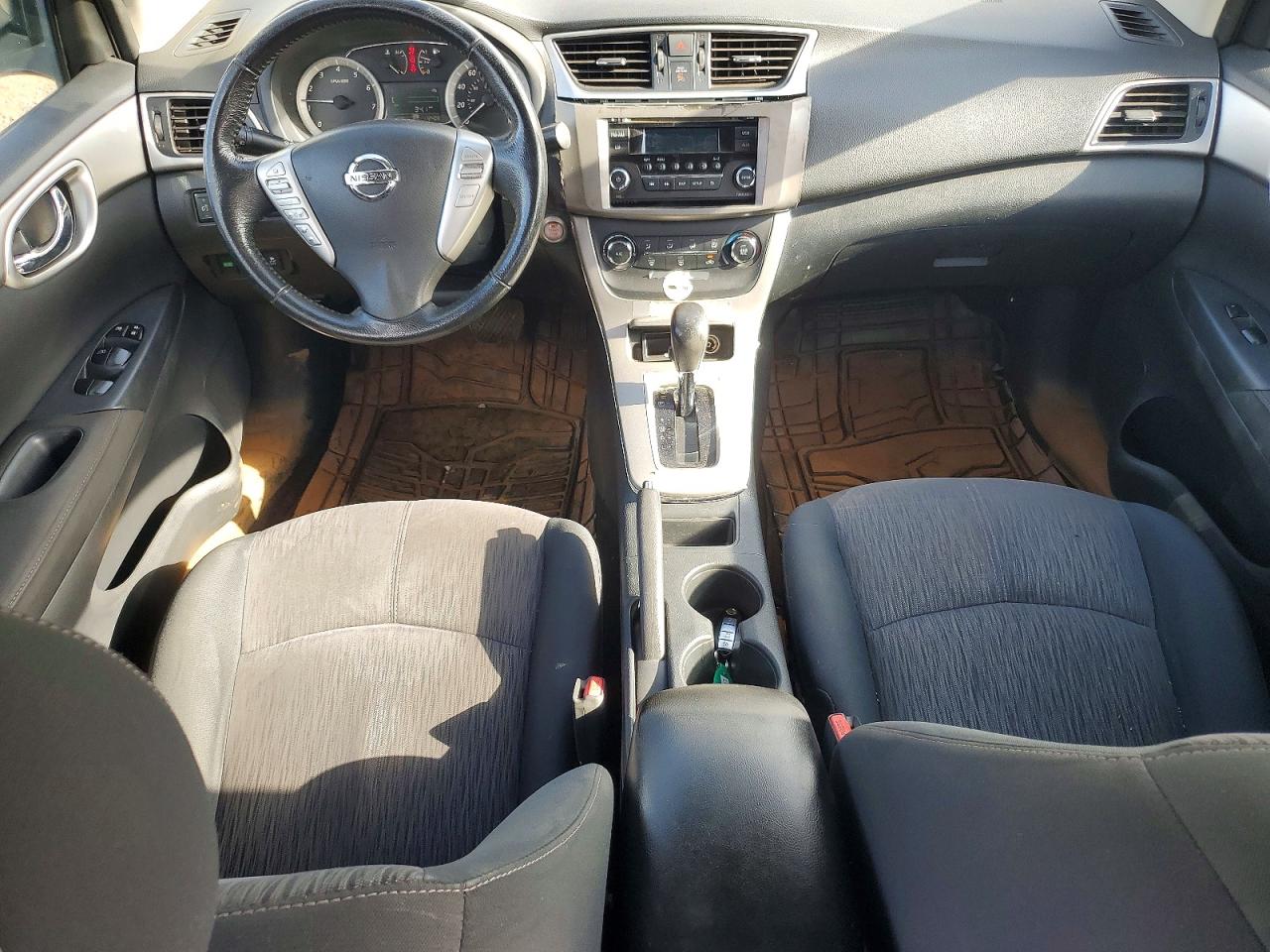 2015 NISSAN SENTRA photo 15