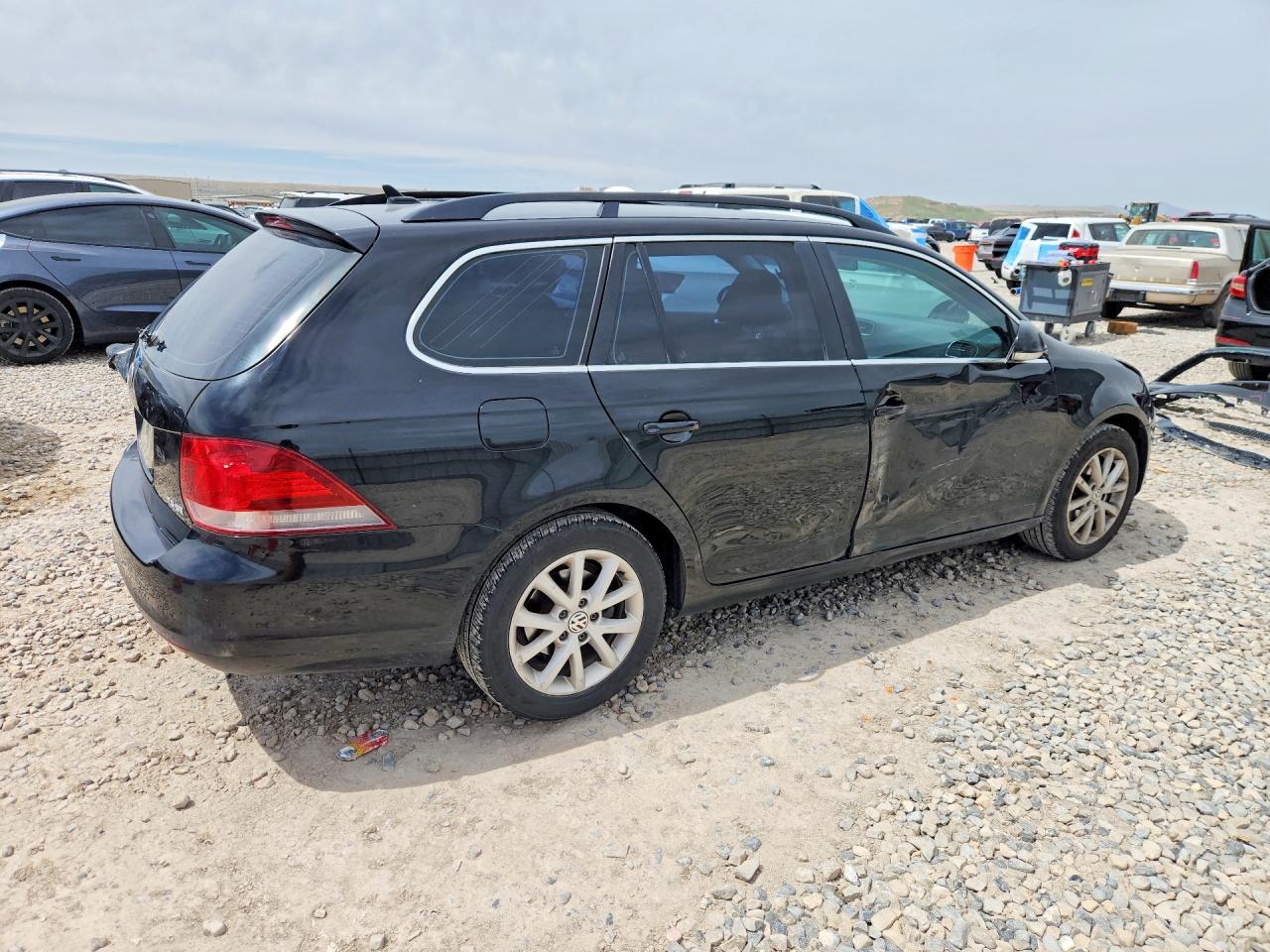 2013 VOLKSWAGEN JETTA S photo 5